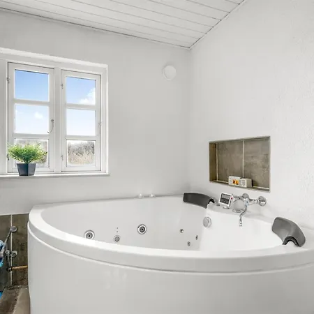 Domnika - 350m From The Sea By Interhome Holiday home